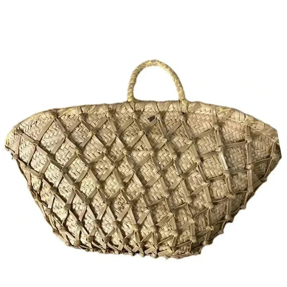 Capogiro Firenze fringe straw bag - Picture 1 of 4